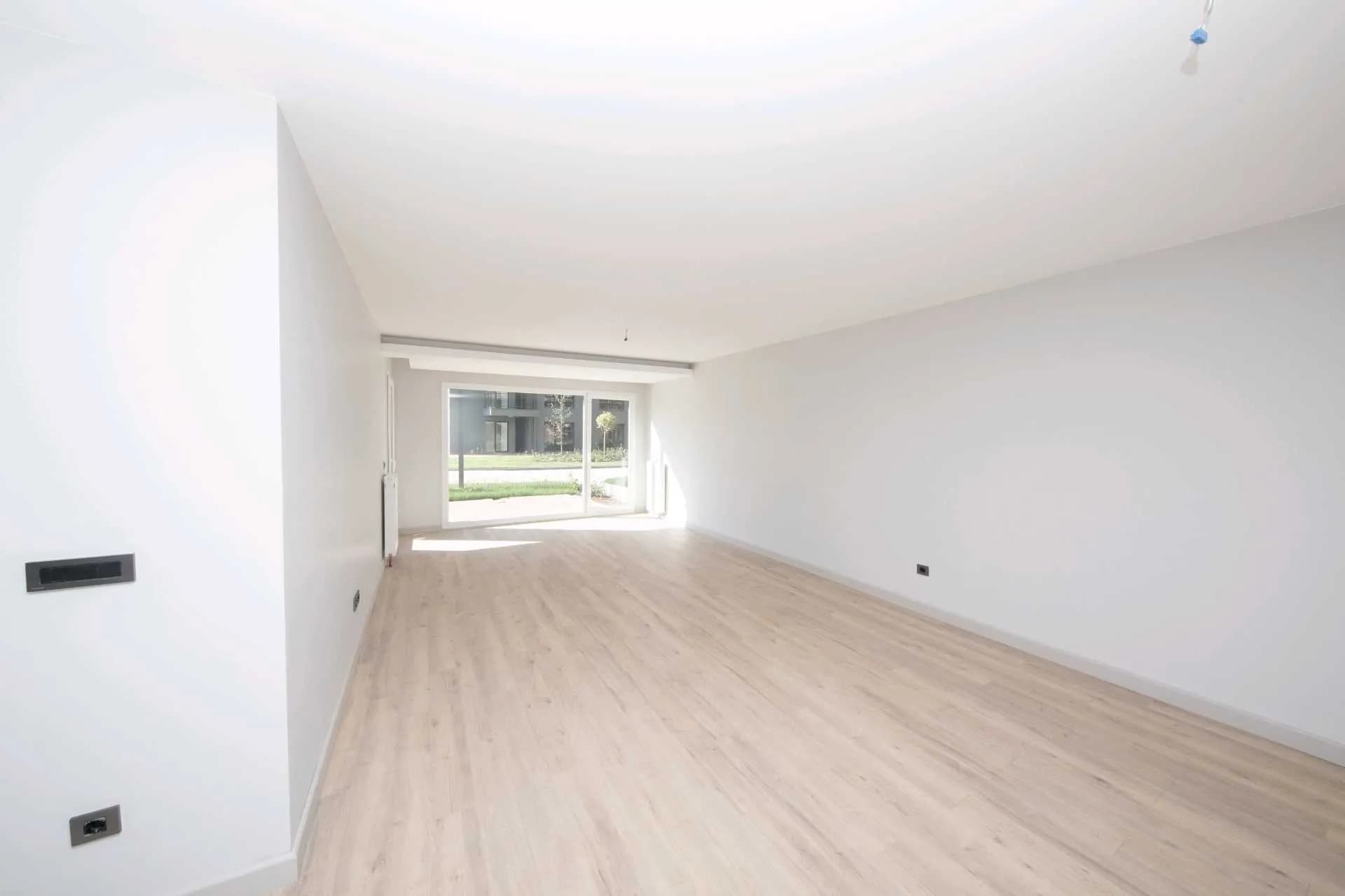 Modern 3+1 Apartment with Citizenship Opportunity