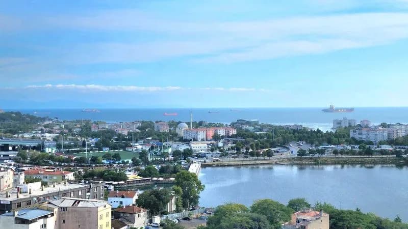 2+1 Apartment with Sea & Lake Views in Küçükçekmece! 🌊🏙️